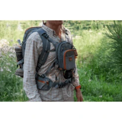 Fishpond Firehole Backpack -Professional Fishing Equipment Store 1075080 800 auto