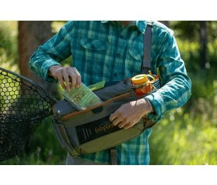 Fishpond Flathead Sling 7 Fishpond Flathead Sling - Image 5